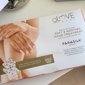 Parasilk glove treat soft and smoothed hand treatment